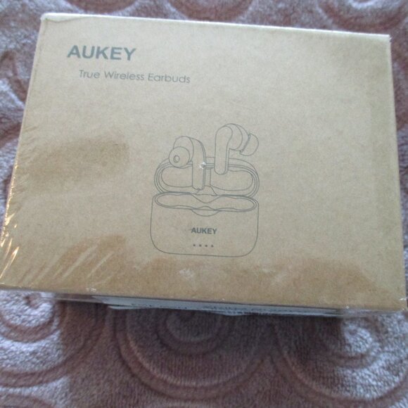 Wireless Earbuds - never opened in sealed box - Picture 3 of 4